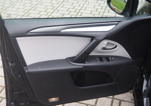 Toyota Avensis cena 84900 przebieg: 70200, rok produkcji 2018 z Ropczyce małe 742